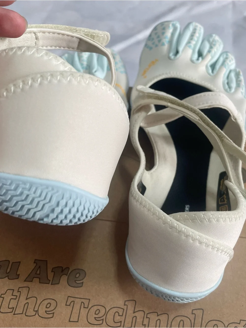Vibram barefoot style